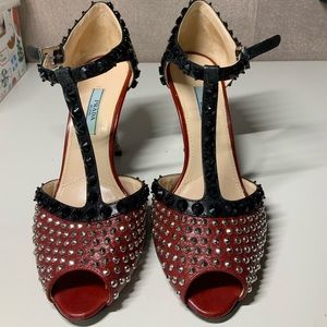 PRADA t strapped sandal with 2.5” heels